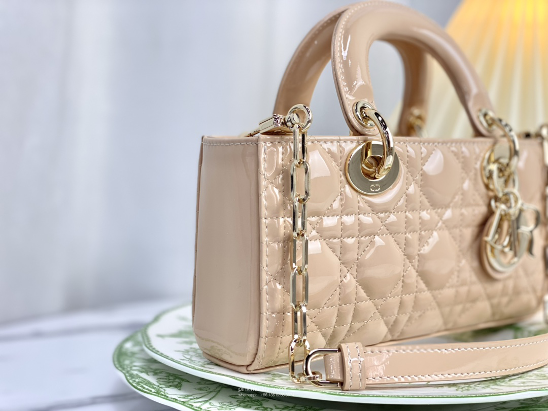 SMALL LADY D-JOY BAG