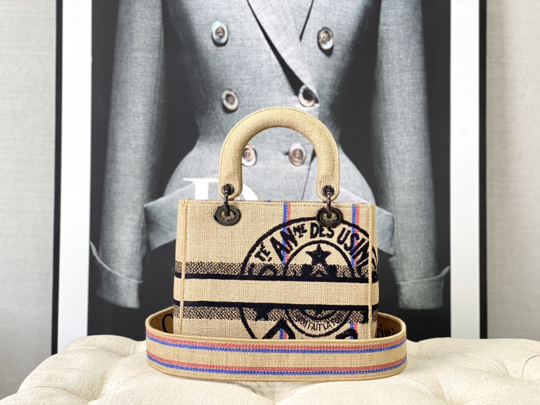 MEDIUM LADY D-LITE BAG