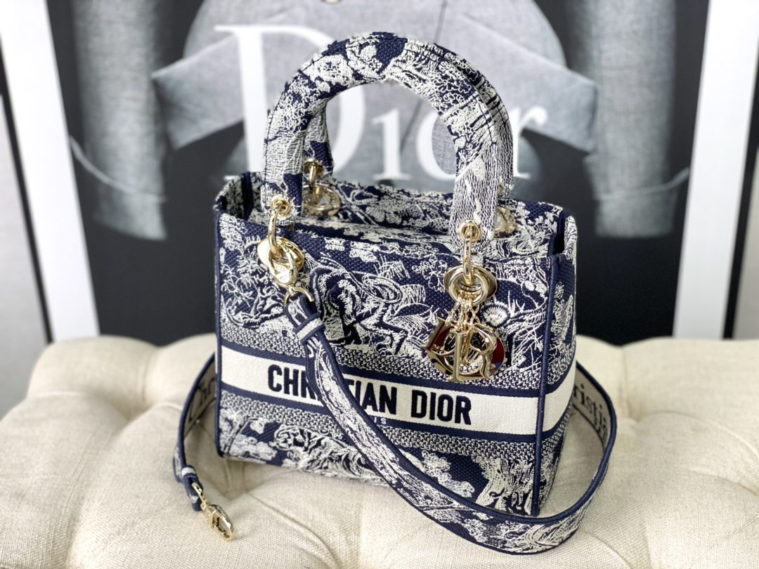 MEDIUM LADY D-LITE BAG