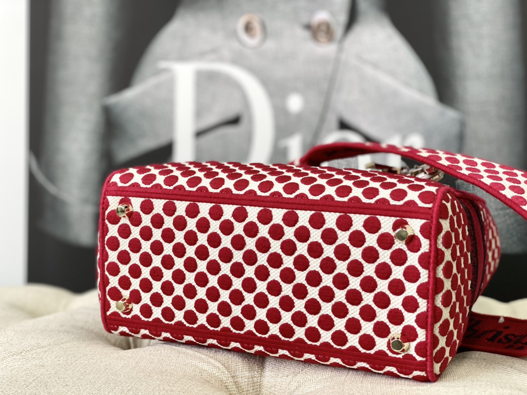 MEDIUM LADY D-LITE BAG