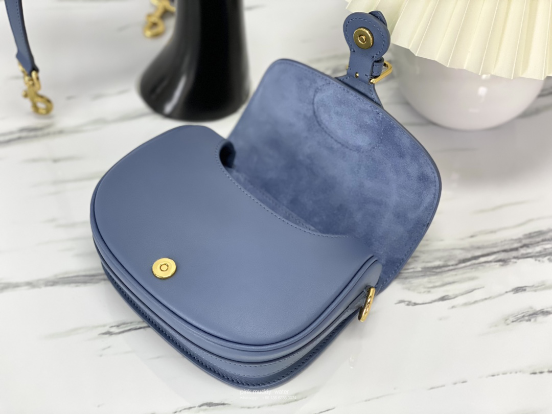 MEDIUM DIOR BOBBY BAG