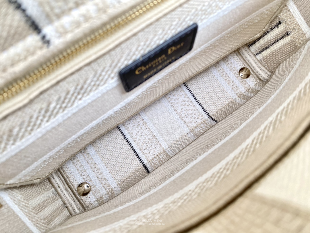 MEDIUM LADY D-LITE BAG