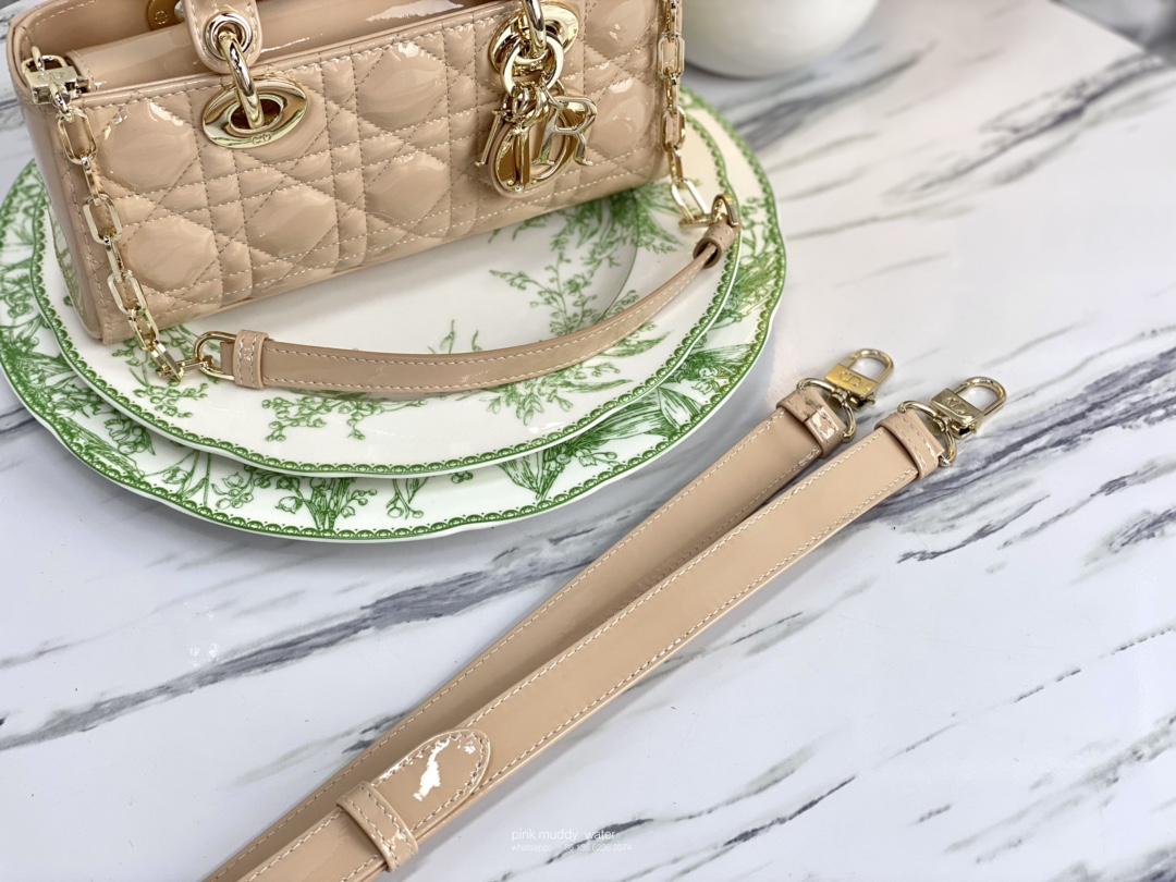 SMALL LADY D-JOY BAG