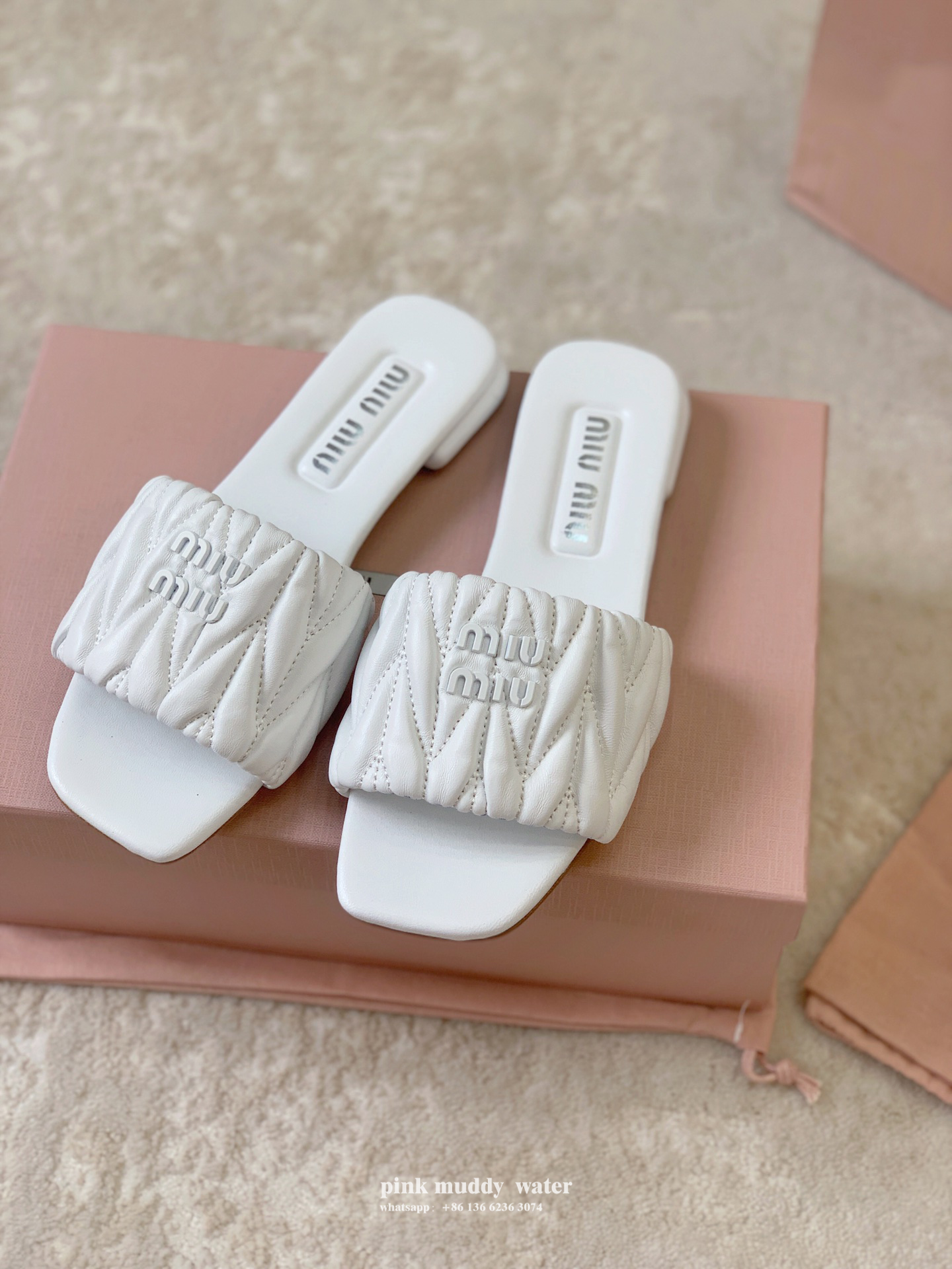 Matelassé nappa soft leather slippers