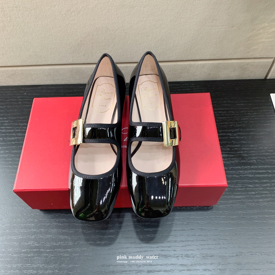 Roger Vivier Shoes