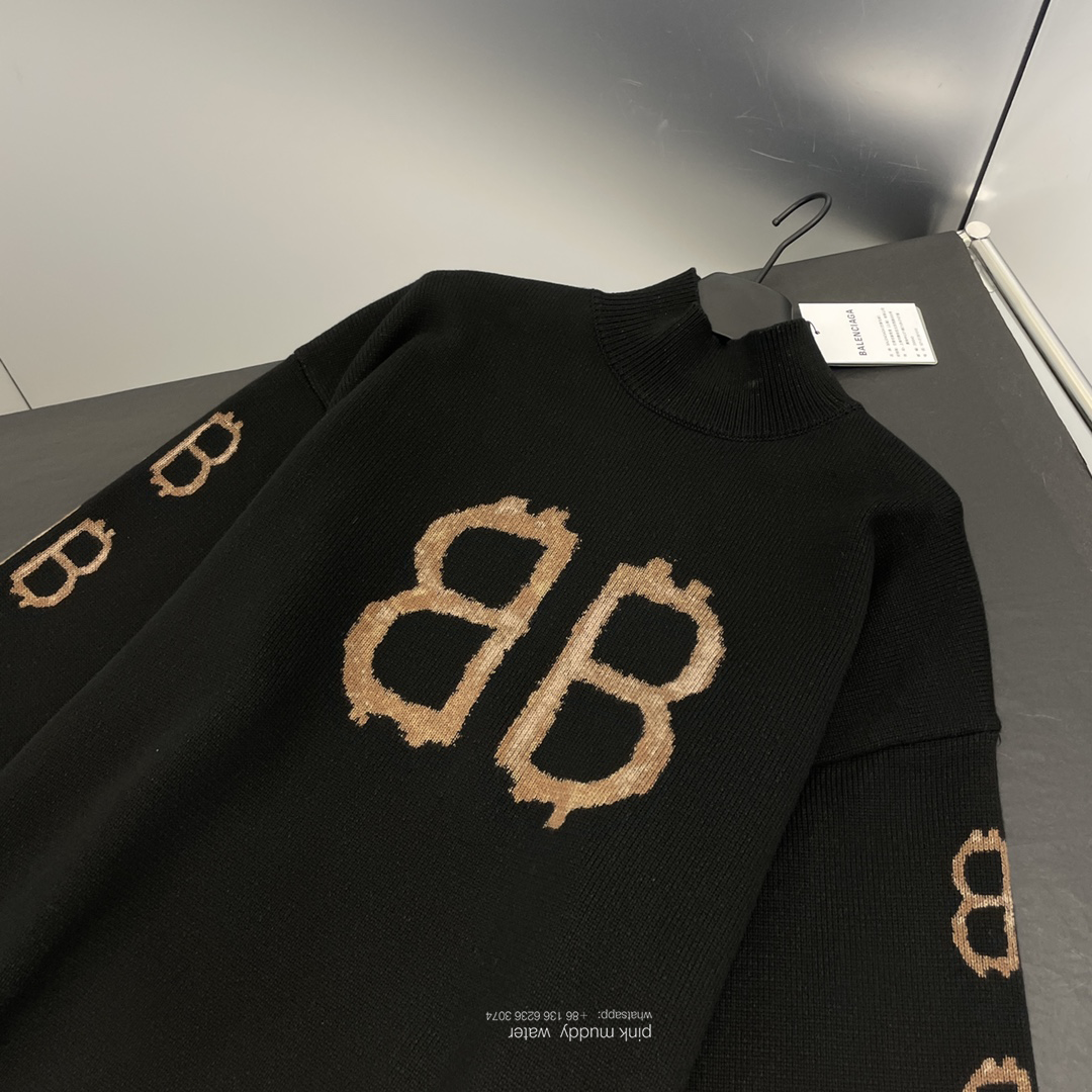 Balenciaga Clothing