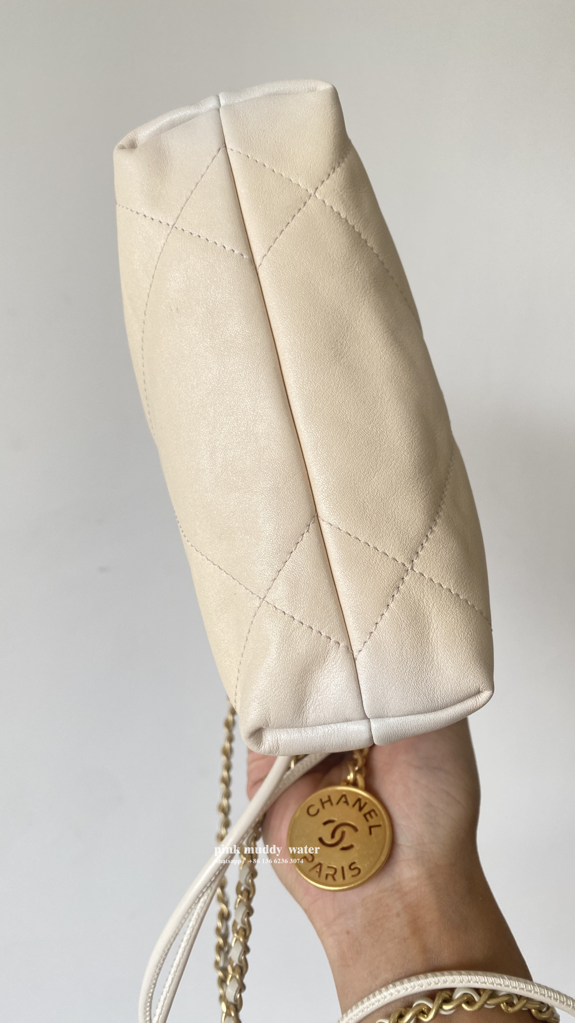 CHANEL 22Bag 23S Crossbody Bag