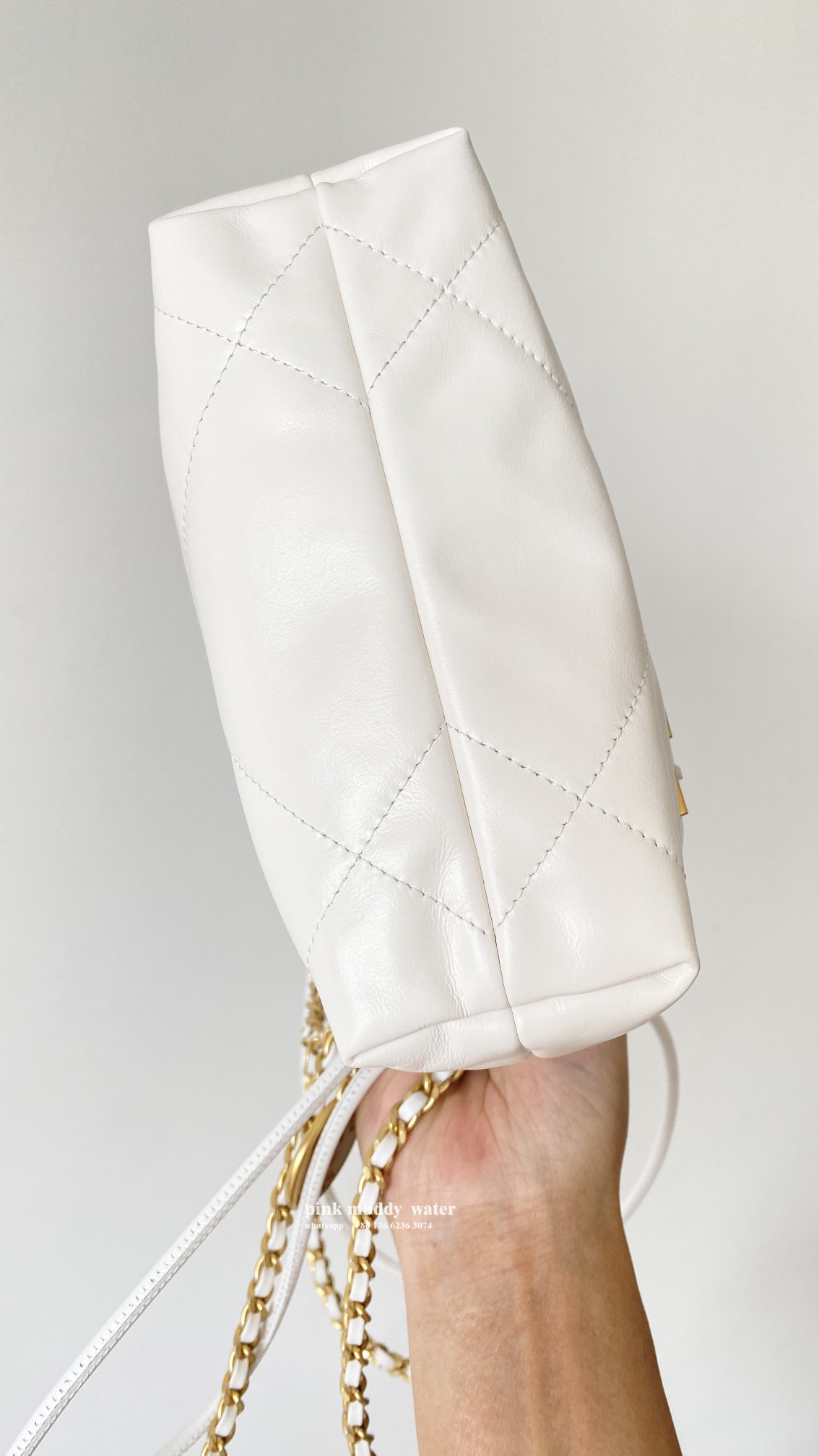 CHANEL 22Bag 23S Crossbody Bag