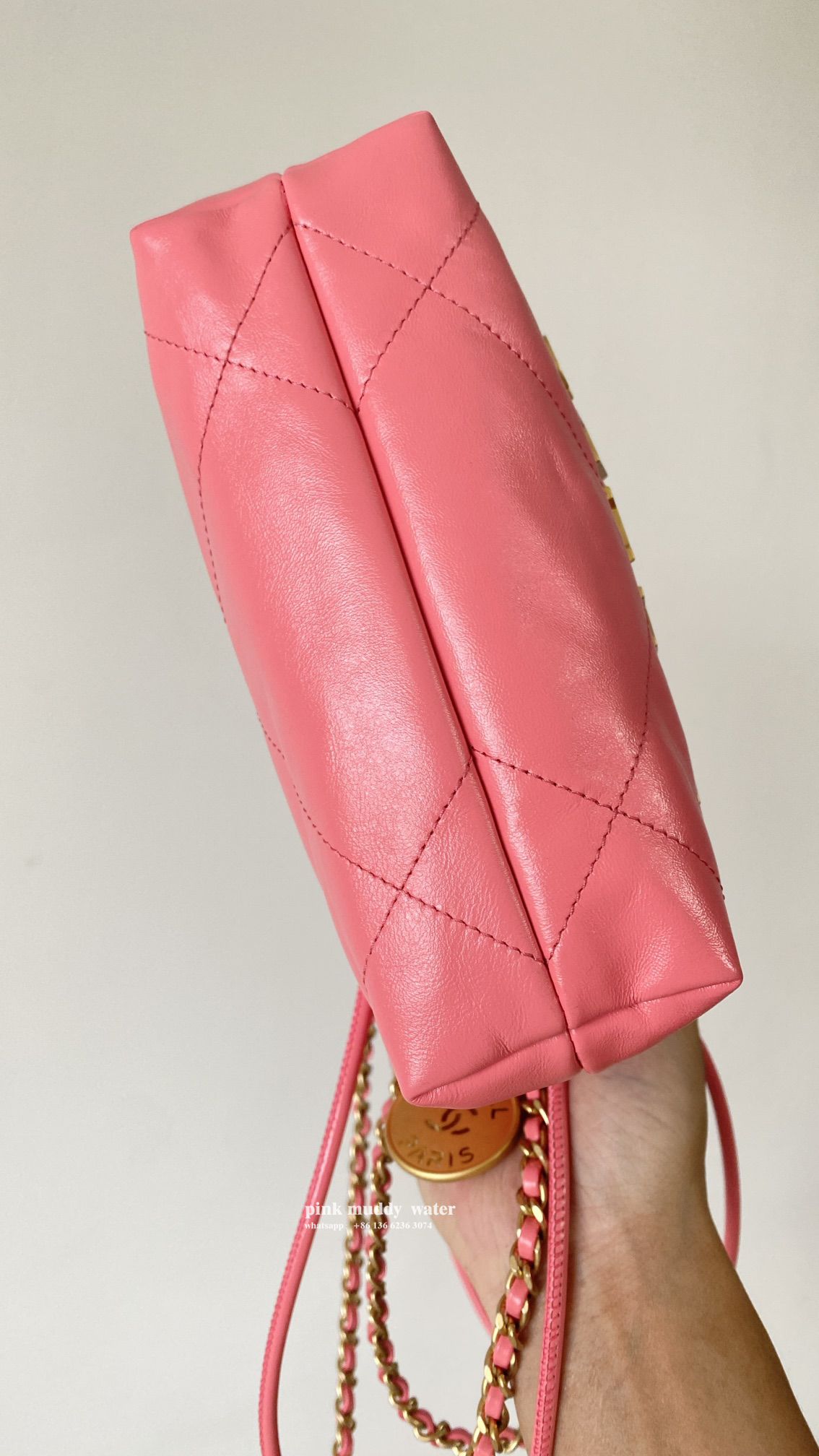 CHANEL 22Bag 23S Crossbody Bag