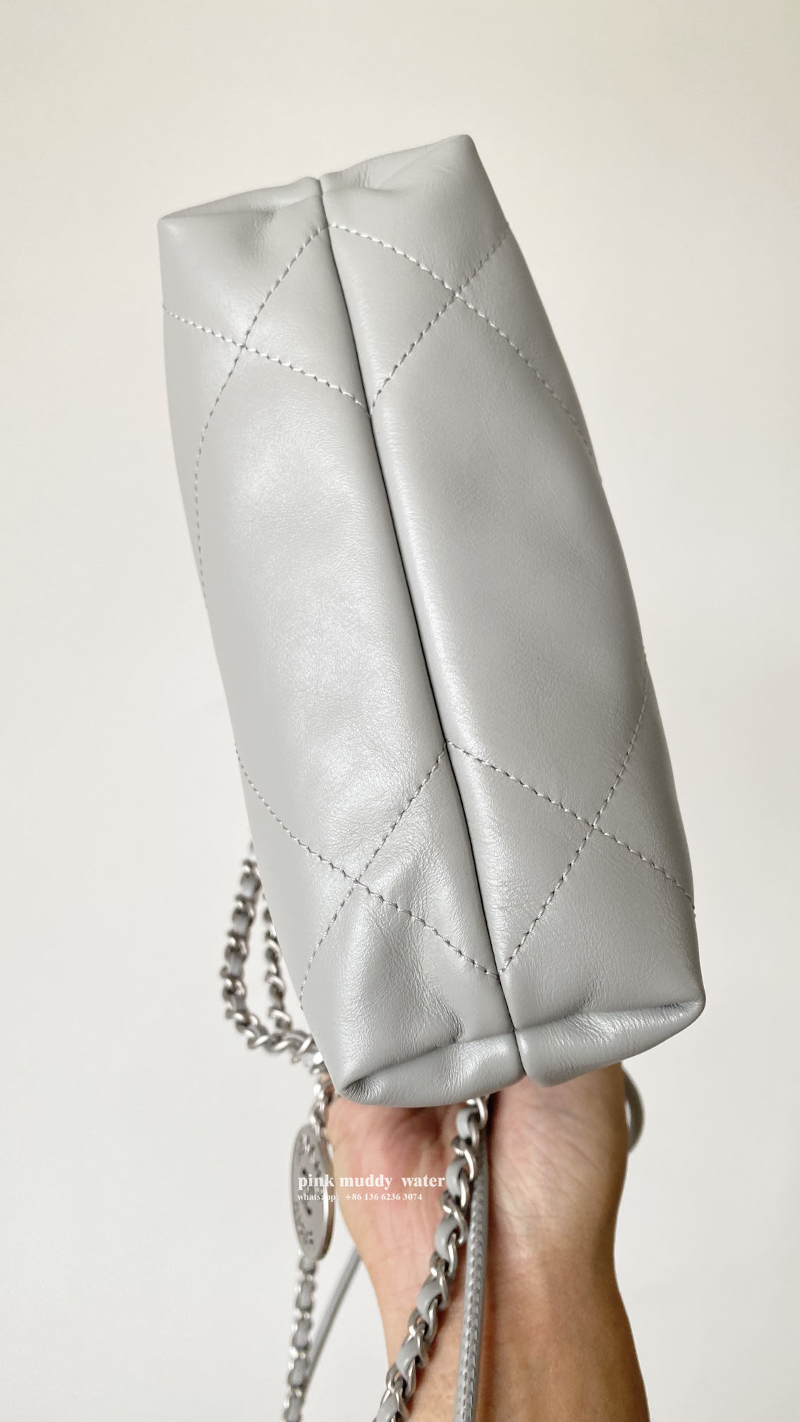 CHANEL 22Bag 23S Crossbody Bag