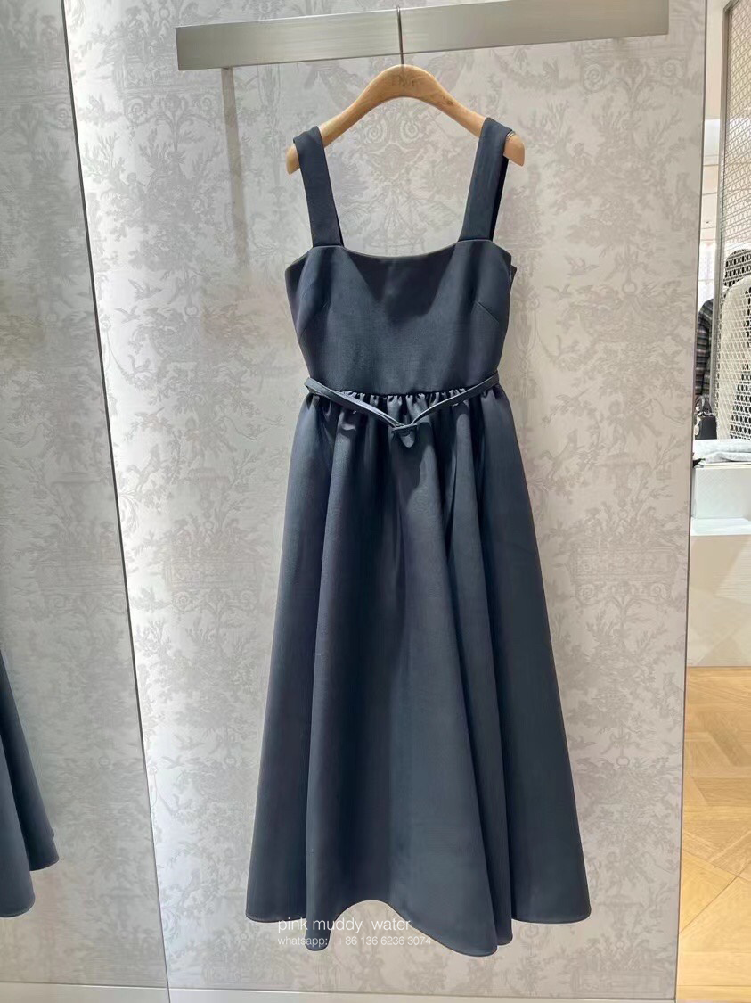 MID-LENGTH BELTED DRESS