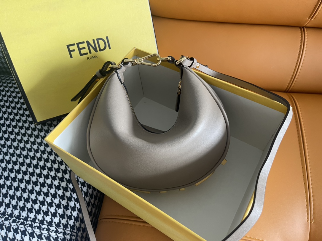 Fendi bag