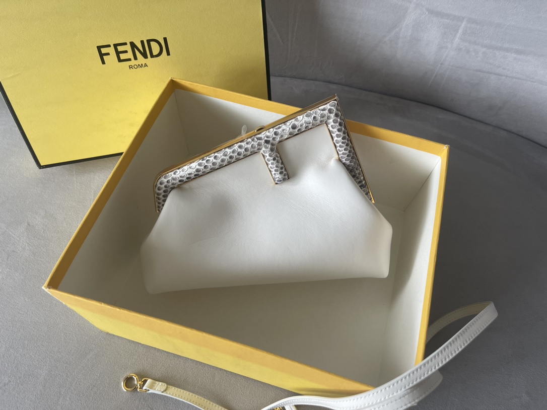 Fendi bag