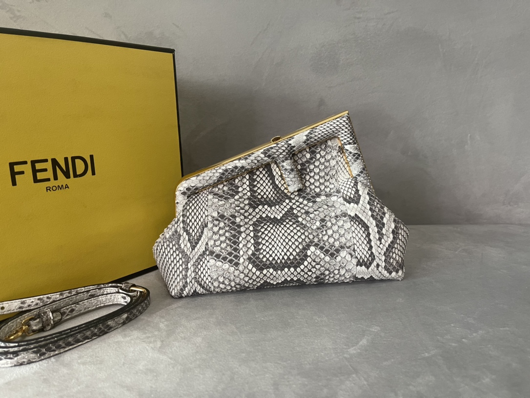 Fendi bag