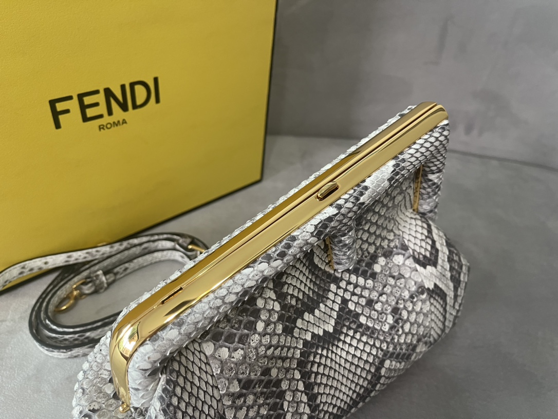 Fendi bag