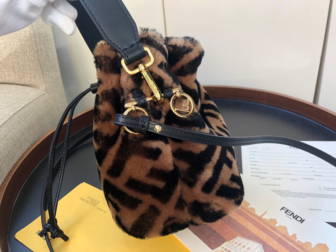 Fendi bag