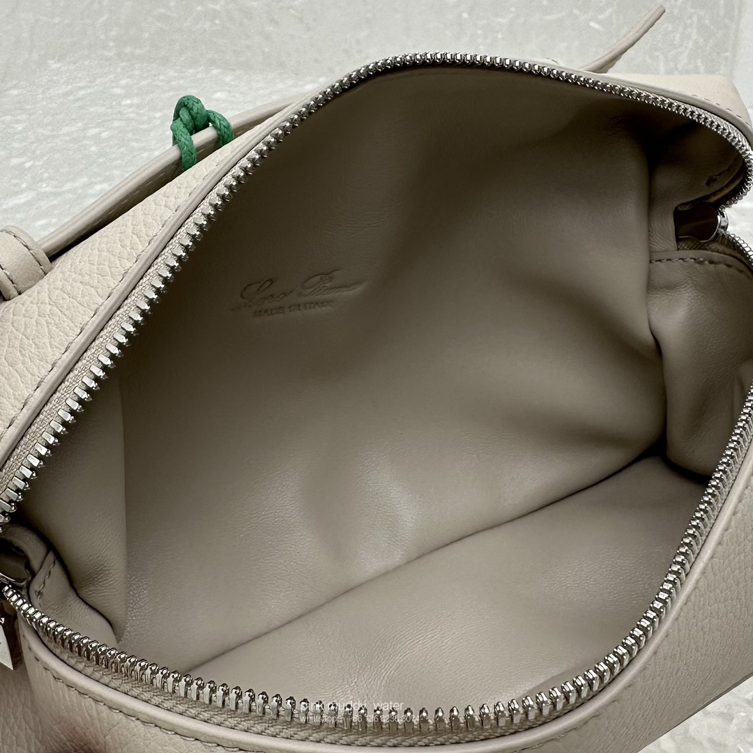 Loro piana Bag