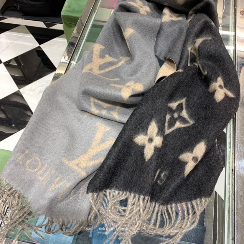 Louis vuitton Accessories