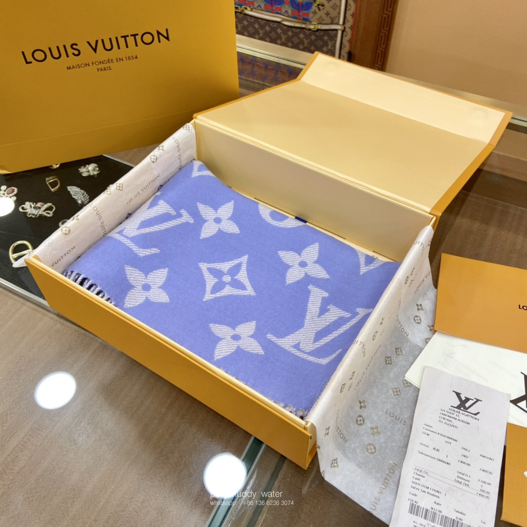Louis vuitton Accessories