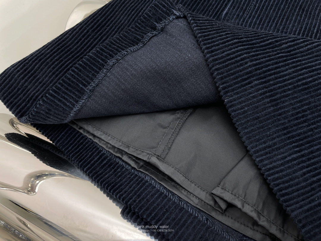 Grain de poudre miniskirt