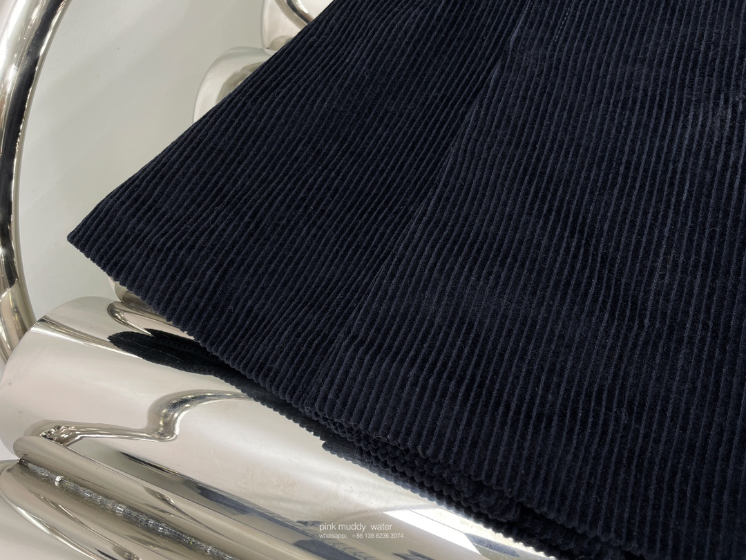 Grain de poudre miniskirt