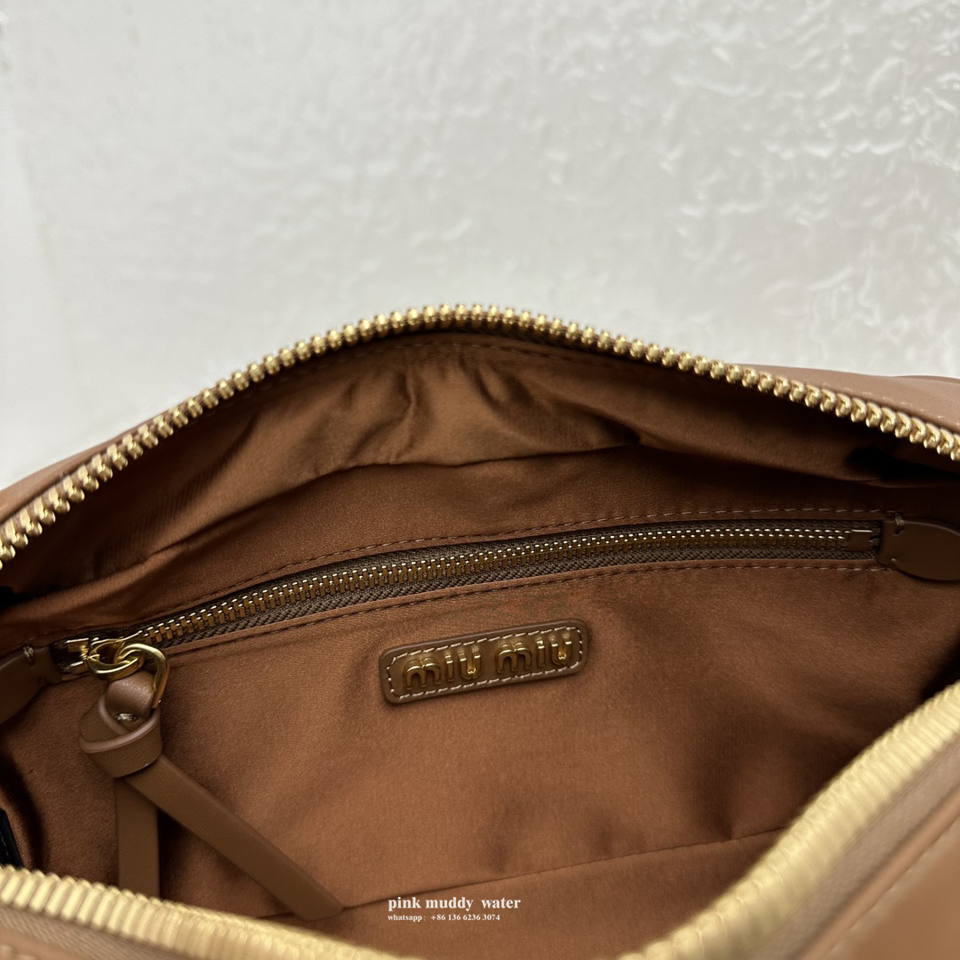 Arcadie leather handbag