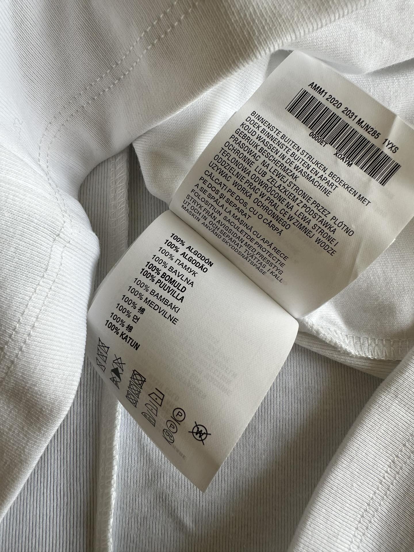 Ribbed knit jersey top with embroidery