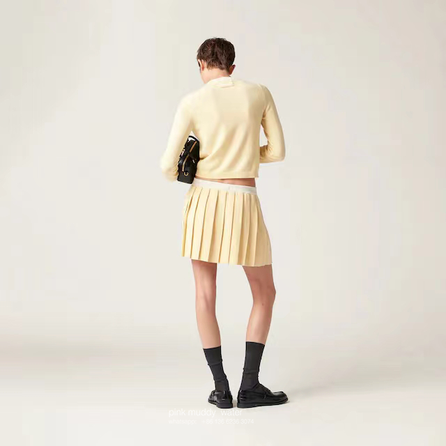 cashmere knitted cardigan