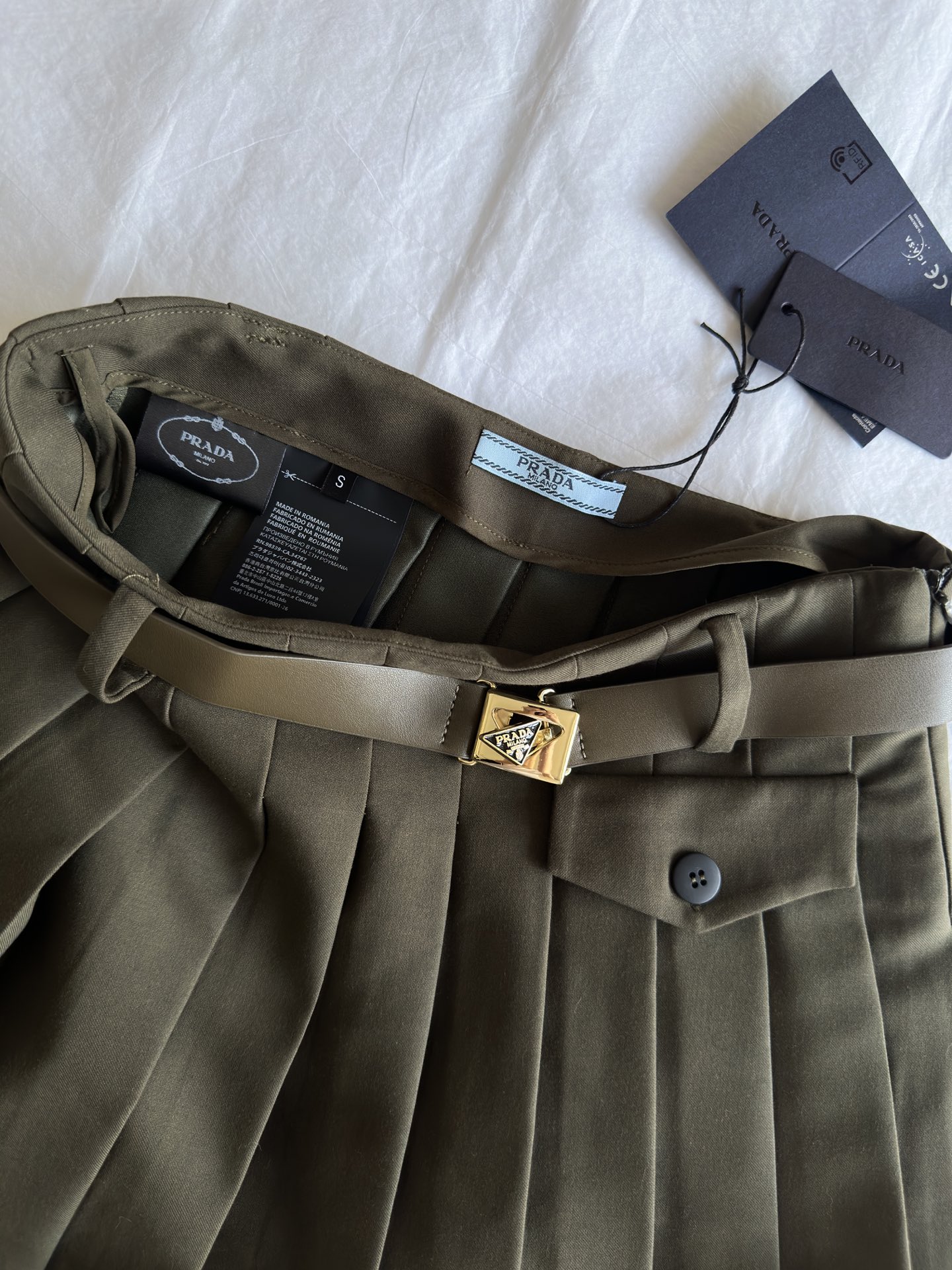 Gabardine miniskirt
