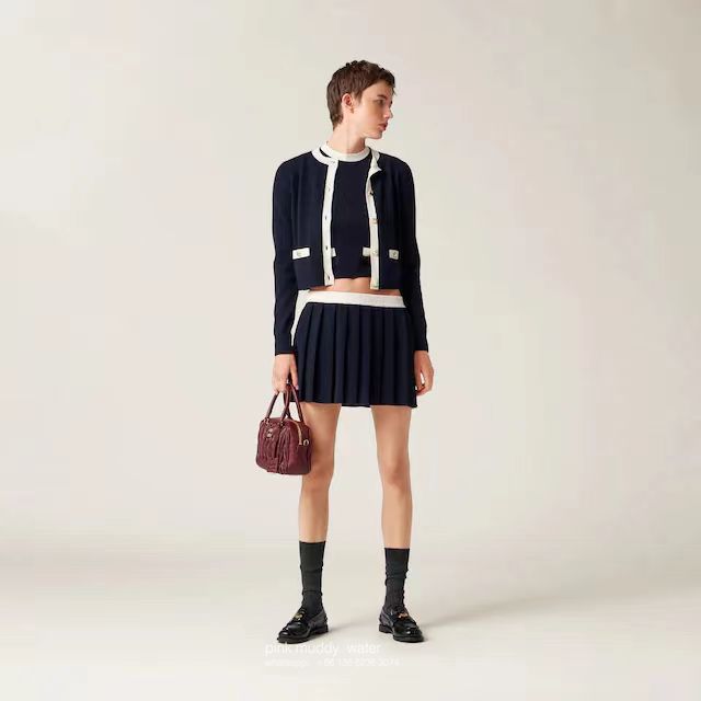 cashmere knitted cardigan