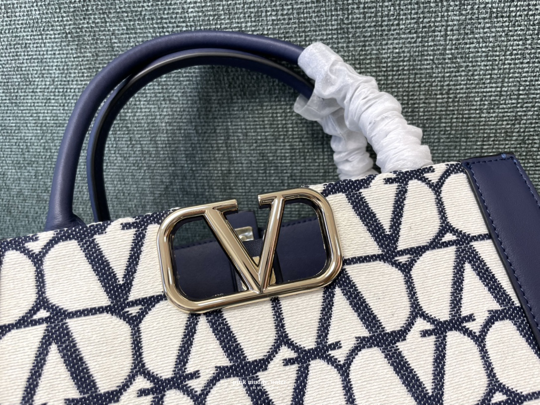 Valentino Bag