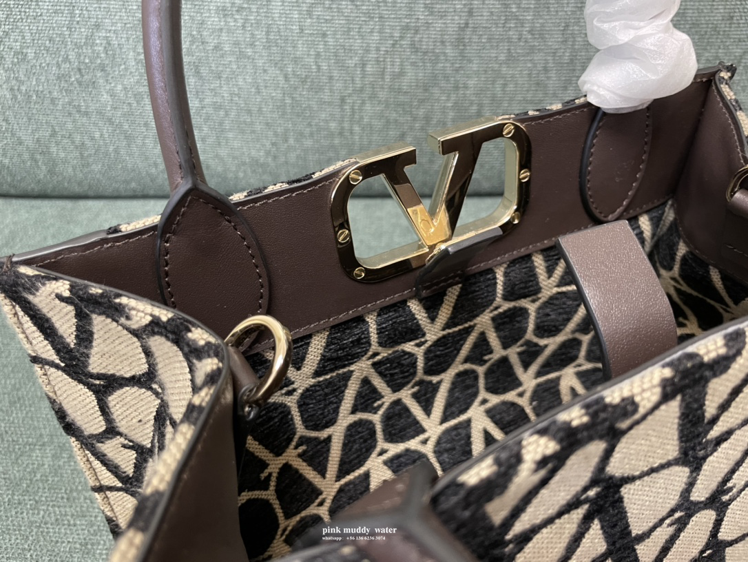 Valentino Bag