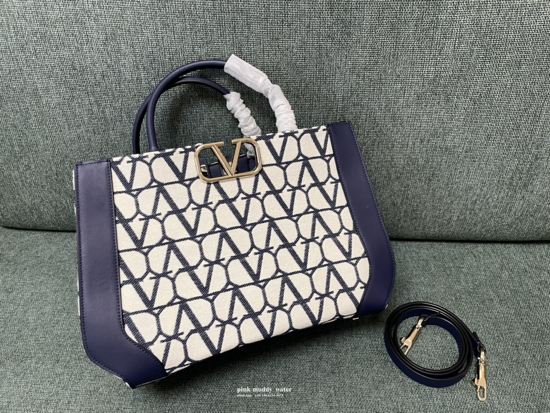 Valentino Bag