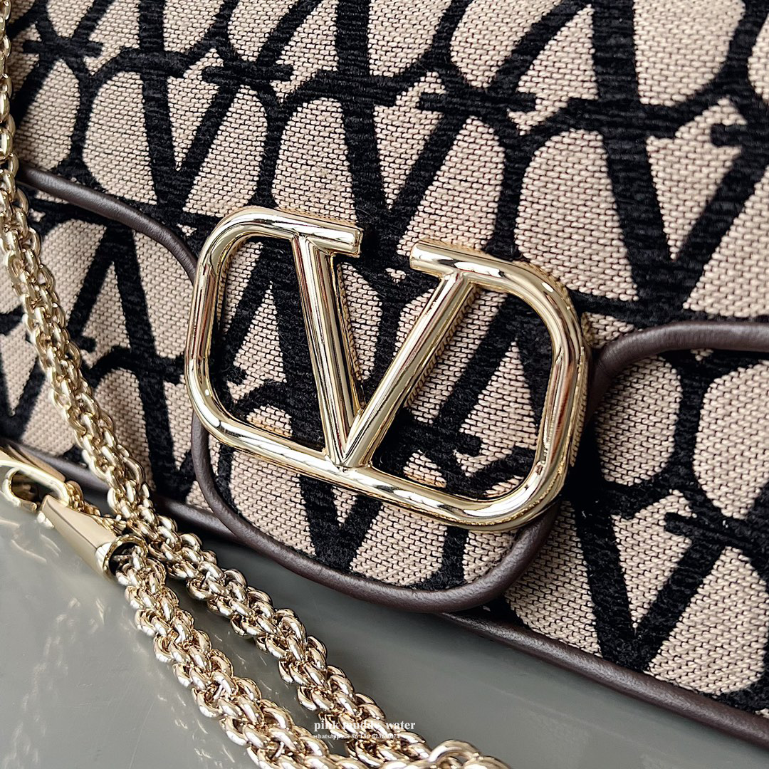 Valentino Bag