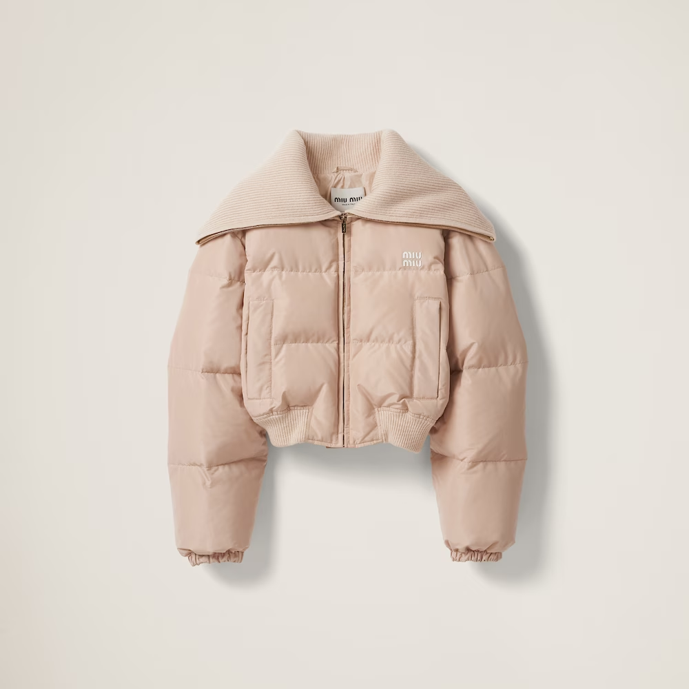 Short down jacket in functional fabric