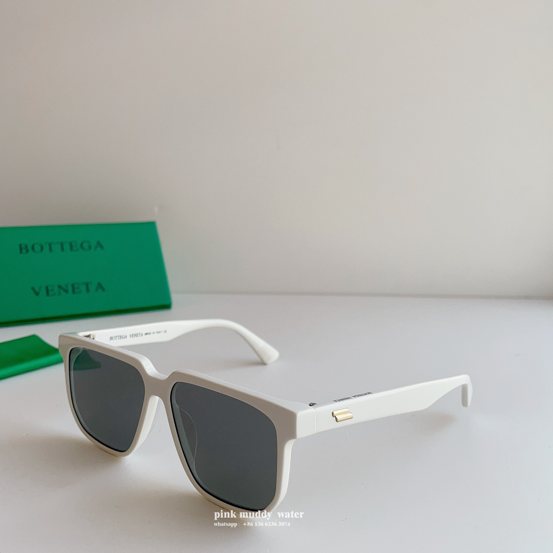 Bottega Veneta Sunglasses