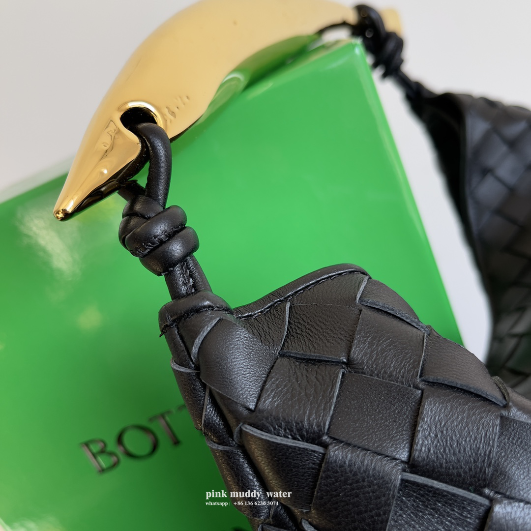 Bottega Veneta Bag