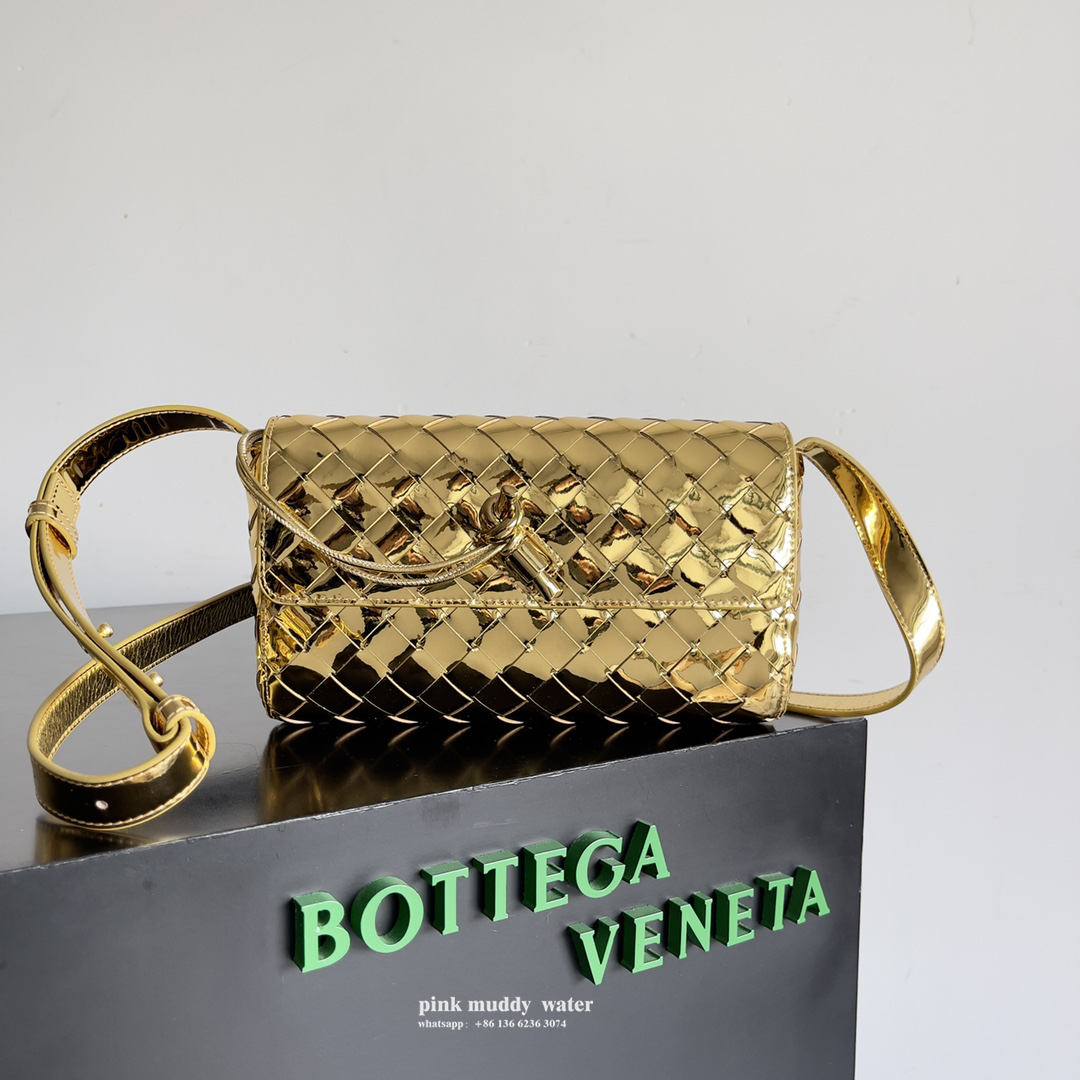 Bottega Veneta Bag