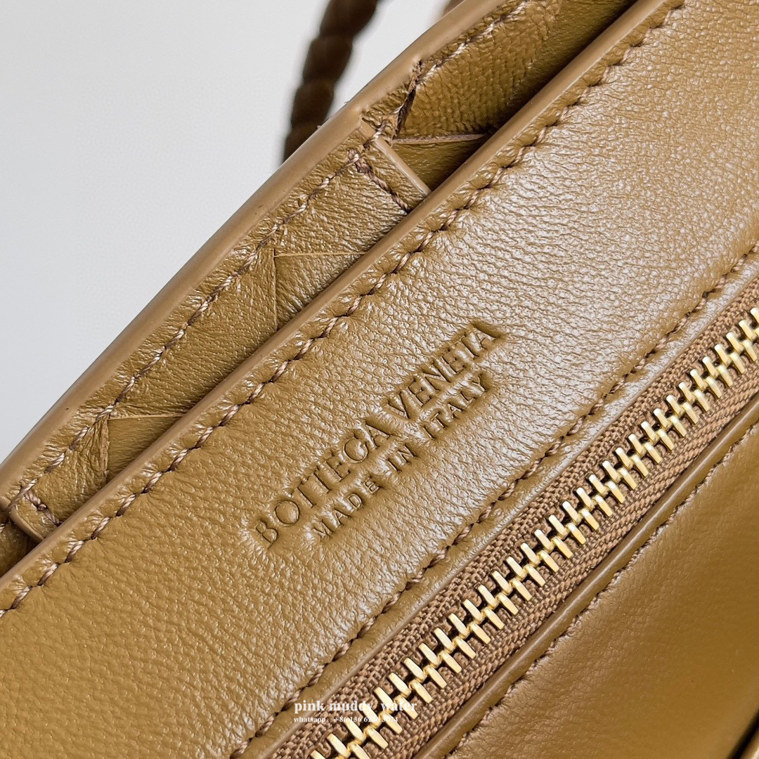 Bottega Veneta Bag