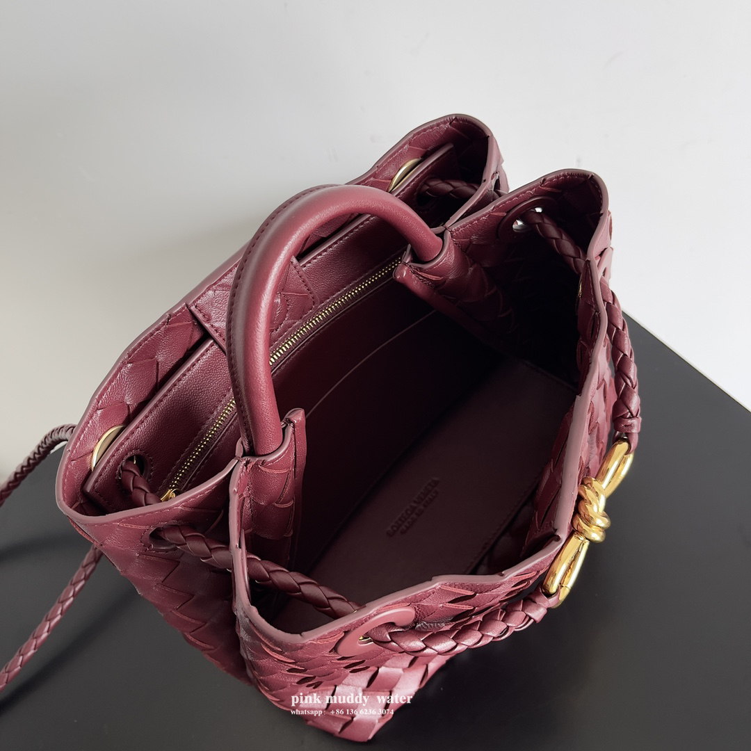Bottega Veneta Bag