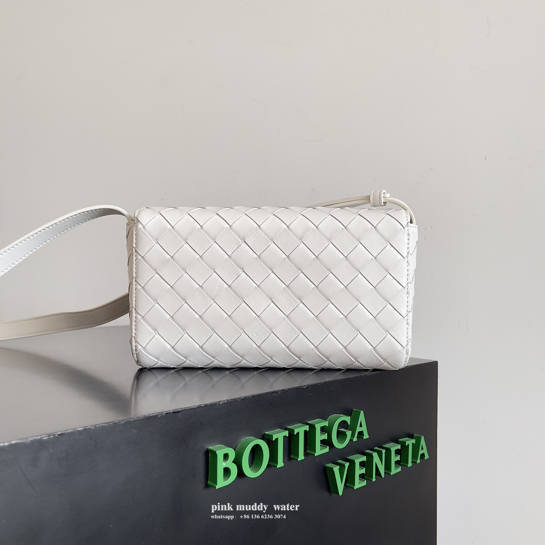 Bottega Veneta Bag
