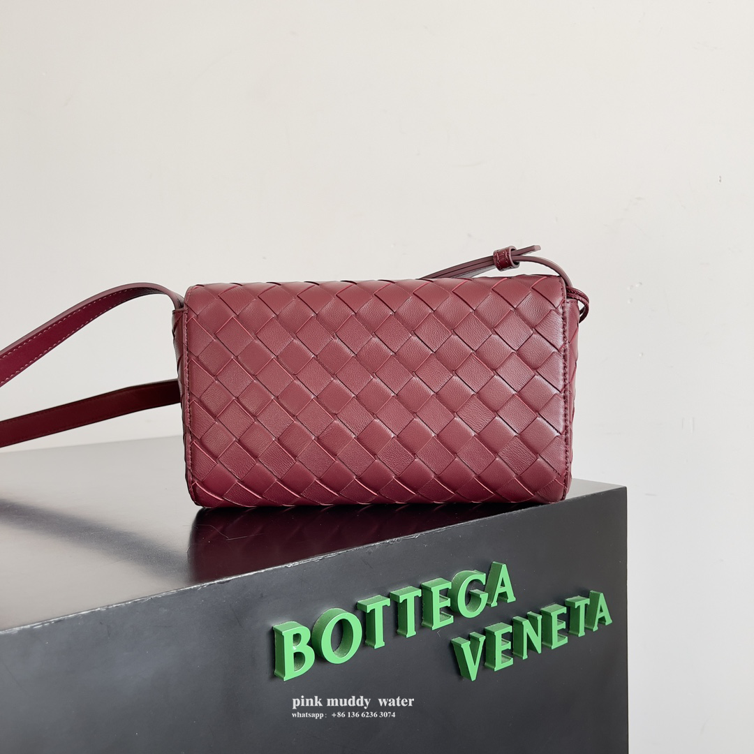 Bottega Veneta Bag