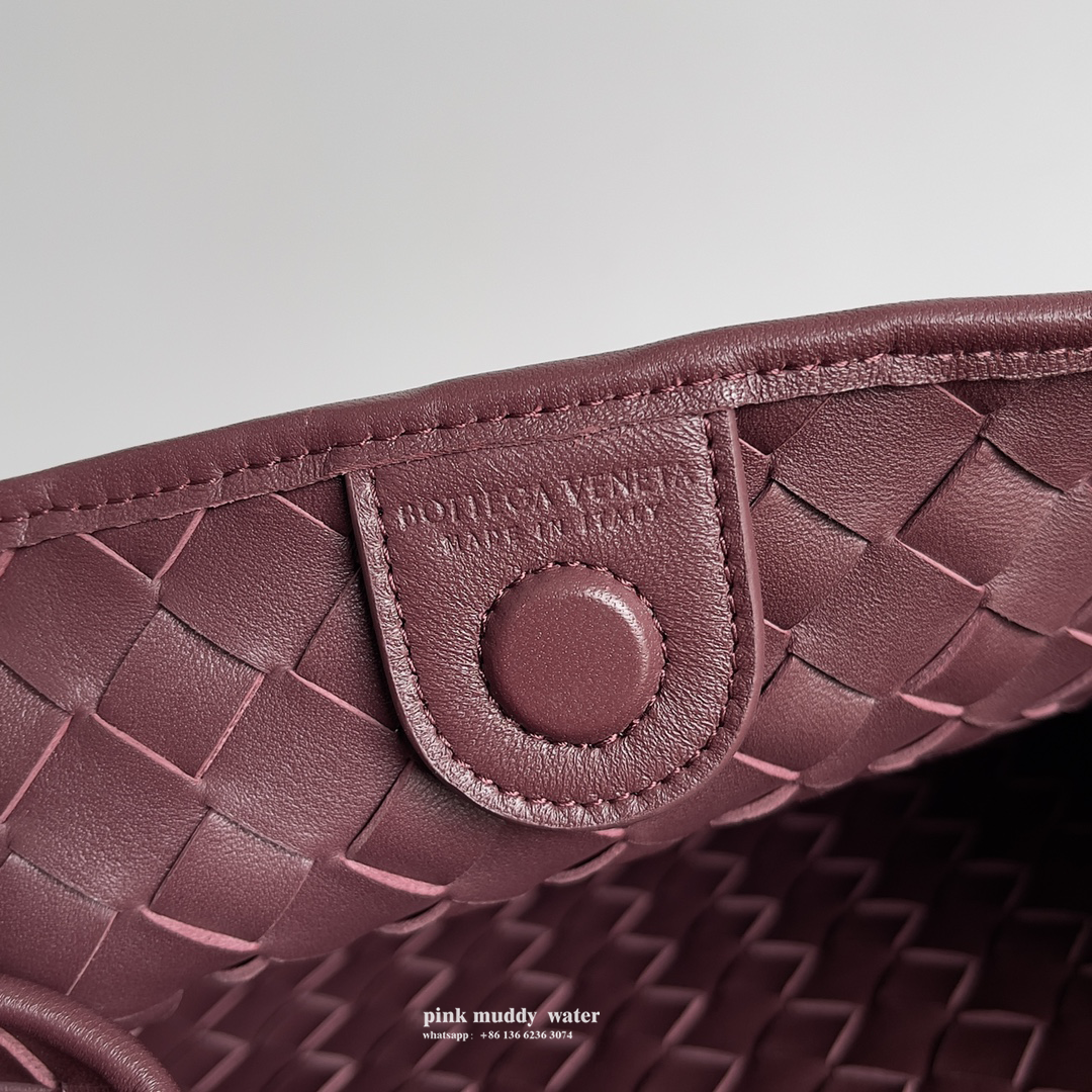 Bottega Veneta Bag