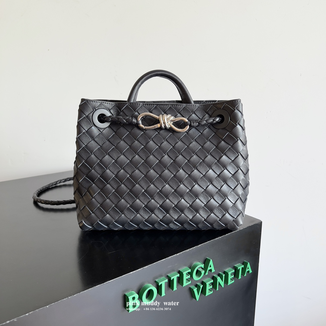 Bottega Veneta Bag