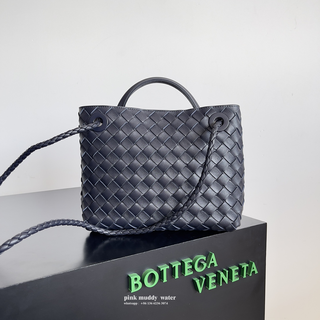 Bottega Veneta Bag