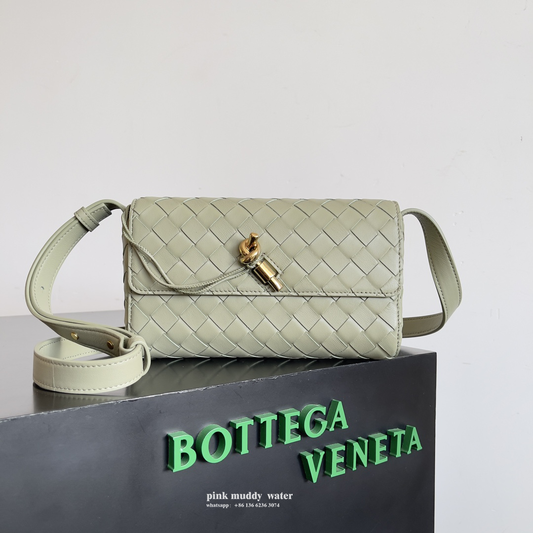 Bottega Veneta Bag