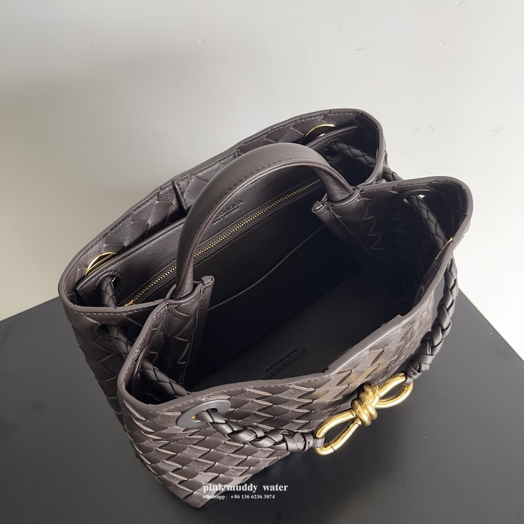 Bottega Veneta Bag