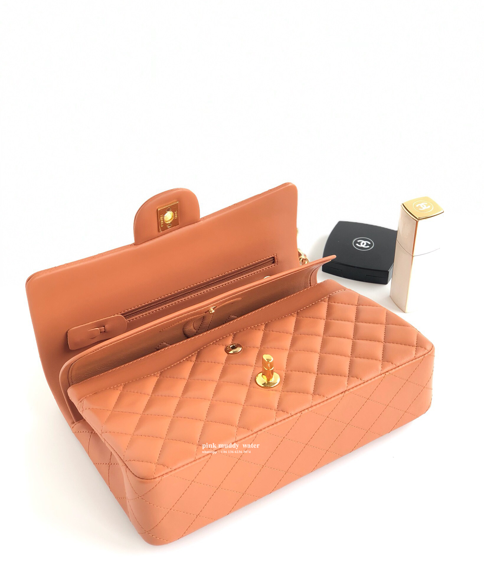 CHANEL Classic Flap CF