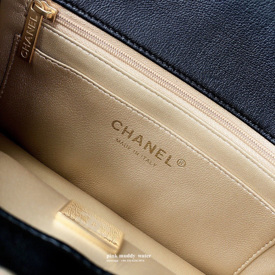 CHANEL Classic Flap CF