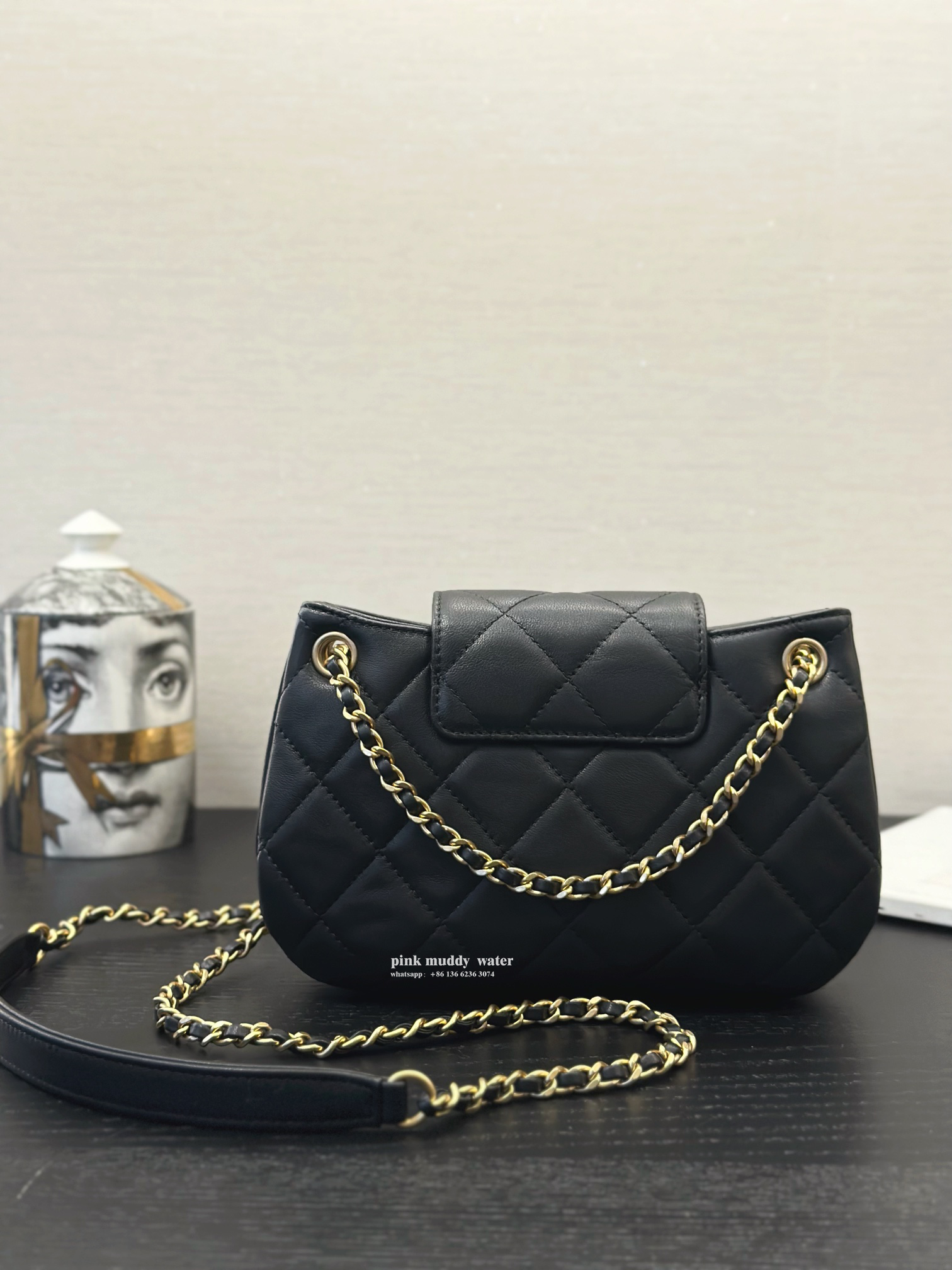 CHANEL 24C Messenger Bag